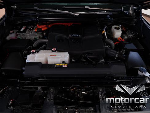 Used 2023 Toyota Sequoia SR5 w/ SR5 Premium Package AWD/4WD image 24