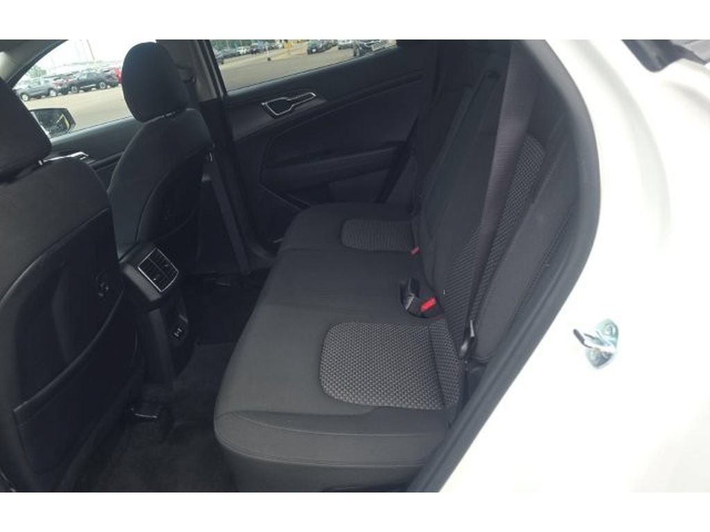 Used 2026 Kia Sportage S AWD/4WD image 10