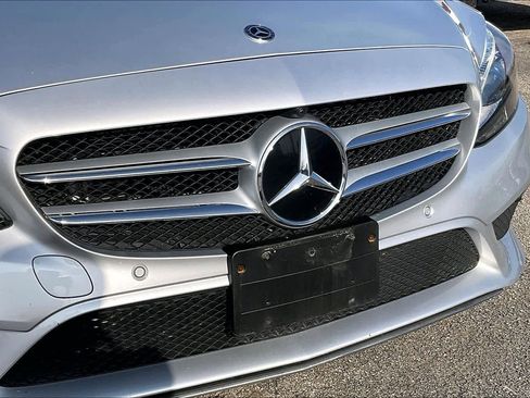 Used 2020 Mercedes-Benz C 300 4MATIC Sedan image 25