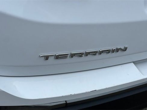 Used 2024 GMC Terrain AT4 image 35
