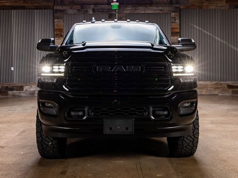 Used 2022 RAM 3500 Limited w/ Max Tow Package image 2