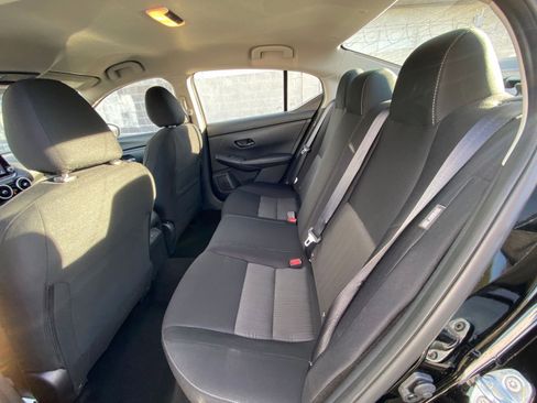 Used 2025 Nissan Sentra SV image 35