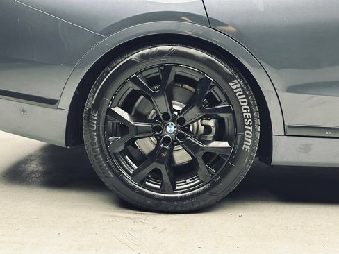 Used 2020 BMW X7 xDrive40i w/ Premium Package AWD/4WD image 47
