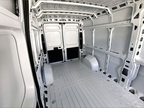 New 2026 RAM ProMaster 2500 FWD image 18