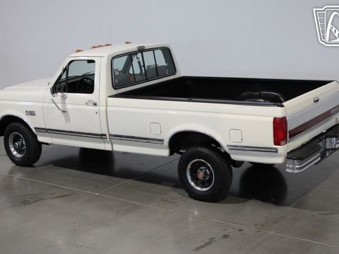 Used 1990 Ford F150 4x4 Regular Cab image 11