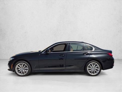 Used 2024 BMW 330i Sedan w/ Convenience Package RWD image 9