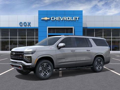 New 2026 Chevrolet Suburban Z71 AWD/4WD image 2
