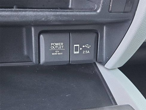Used 2020 Honda Pilot EX image 34