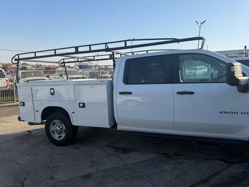 Used 2021 Chevrolet Silverado 2500 W/T w/ WT Convenience Package image 5