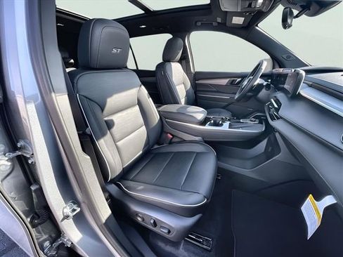 New 2026 Buick Enclave Sport Touring w/ Power Package FWD image 29