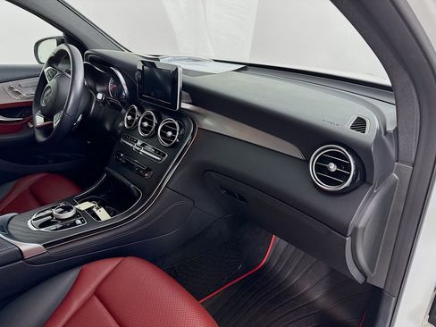 Used 2019 Mercedes-Benz GLC 300 4MATIC Coupe image 29