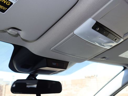 Used 2024 Nissan Rogue S FWD image 26
