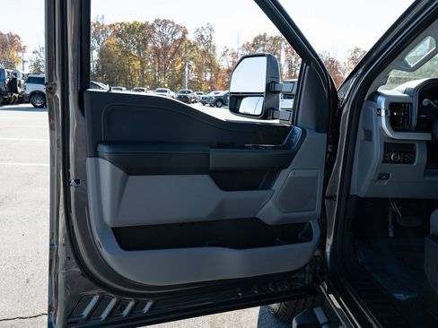 New 2026 Ford F350 XLT w/ XLT Premium Package image 16