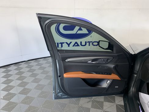 Used 2018 Cadillac CT6 Premium Luxury RWD image 13