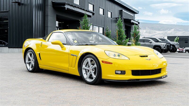 Used 2012 Chevrolet Corvette Grand Sport w/ 2LT Preferred Equipment Group RWD image 1