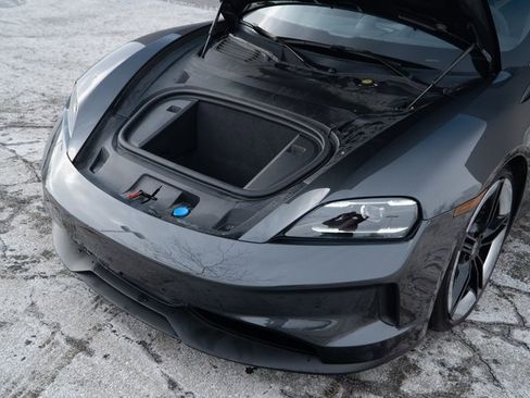 Certified 2025 Porsche Taycan 4S image 14