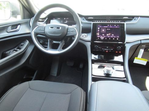 New 2026 Jeep Grand Cherokee Laredo w/ MOPAR Finishing Package RWD image 13