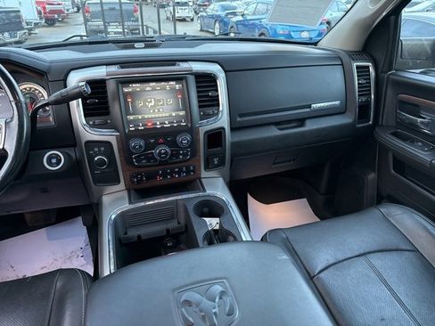 Used 2018 RAM 3500 Laramie image 12