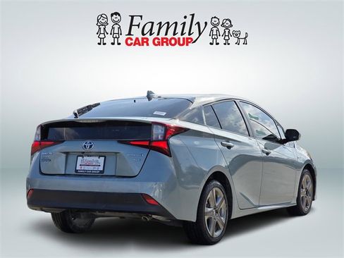 Used 2019 Toyota Prius XLE image 4