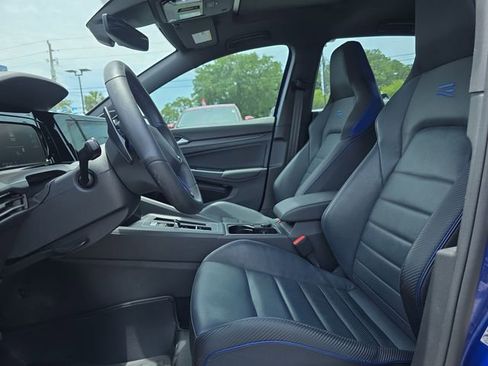 Used 2022 Volkswagen Golf R AWD/4WD image 11