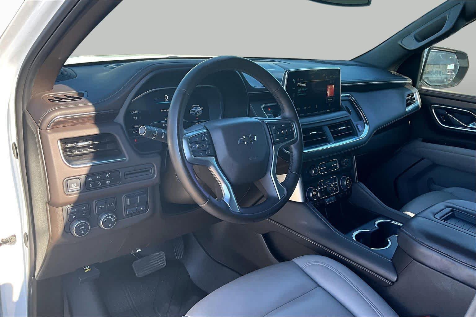 Used 2024 Chevrolet Tahoe Z71 w/ Z71 Off-Road Package AWD/4WD image 17
