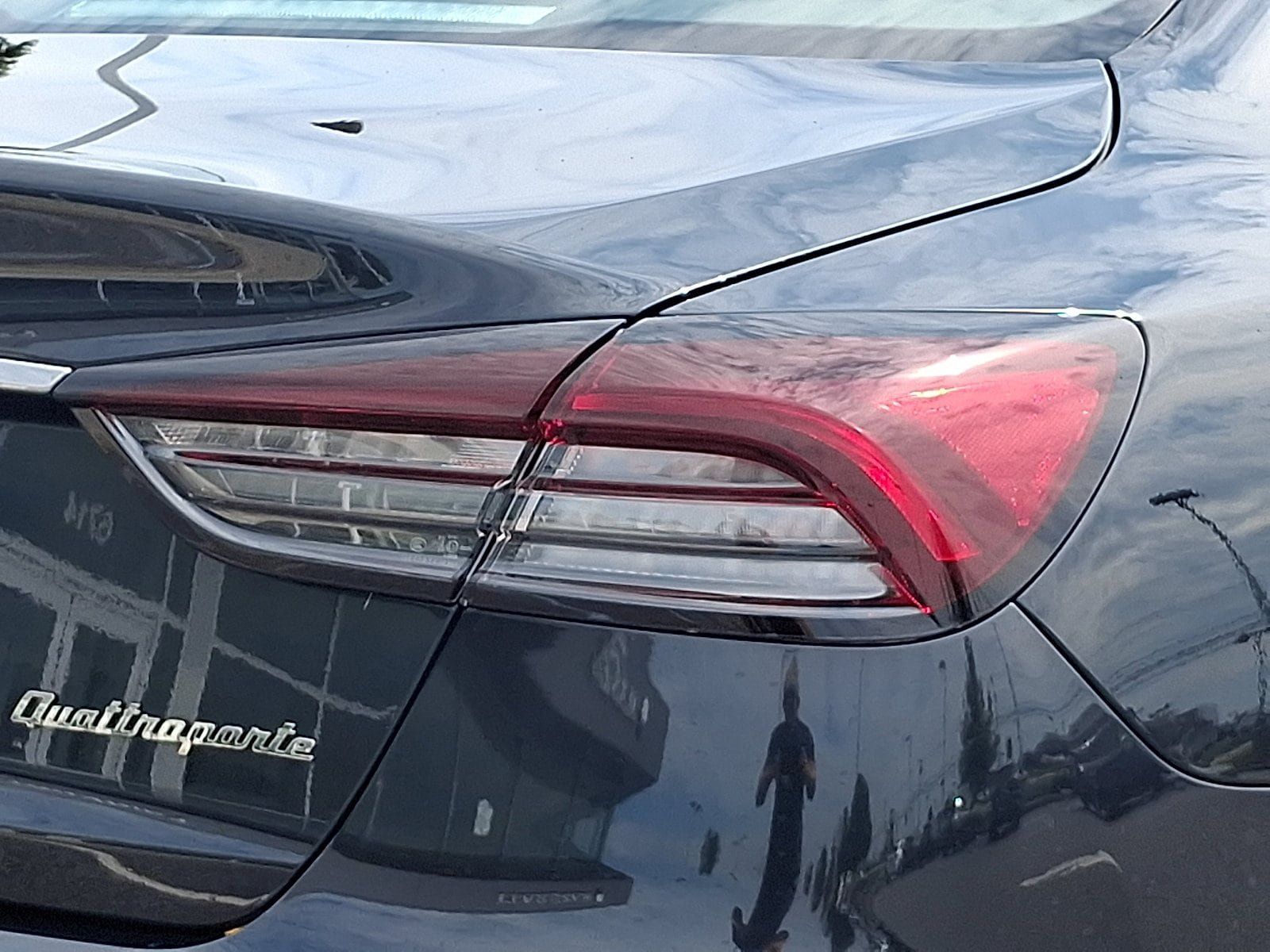 Certified 2023 Maserati Quattroporte Modena Q4 AWD/4WD image 20