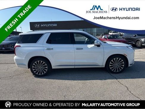 Used 2024 Hyundai Palisade Calligraphy AWD/4WD image 4