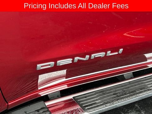Used 2024 GMC Sierra 1500 Denali w/ Technology Package AWD/4WD image 3