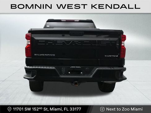 Used 2023 Chevrolet Silverado 1500 Custom Trail Boss image 4