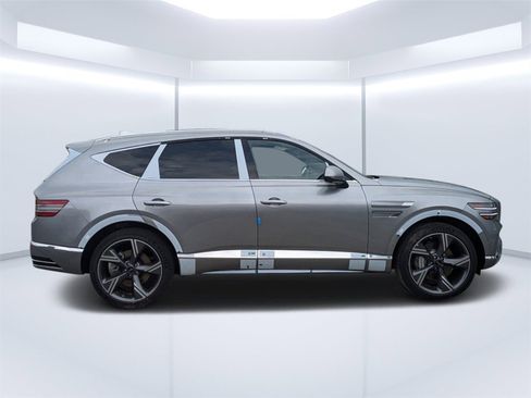 New 2025 Genesis GV80 3.5T Prestige image 2