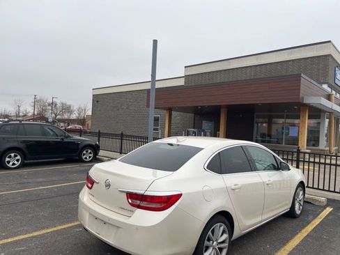 Used 2016 Buick Verano Convenience w/ Experience Buick Package image 5