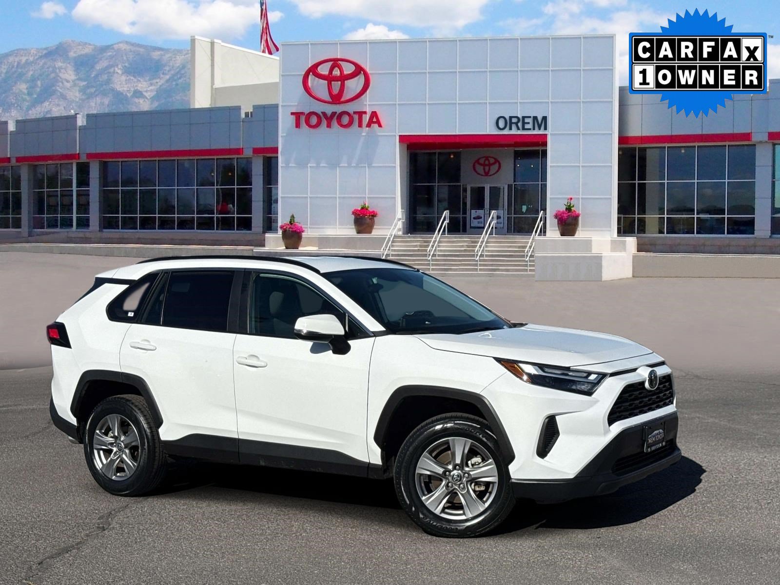 Used 2025 Toyota RAV4 XLE w/ Weather Package AWD/4WD image 1