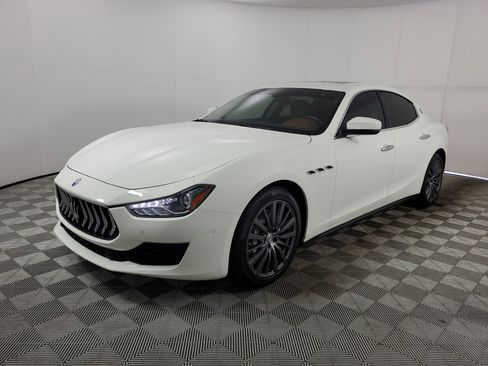 Used 2021 Maserati Ghibli S image 4
