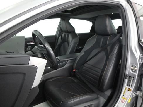 Used 2019 Toyota Avalon XSE w/ All Weather Liner Package FWD image 50