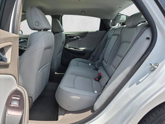 Used 2022 Chevrolet Malibu LT FWD image 15