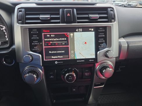 Used 2024 Toyota 4Runner SR5 Premium image 30