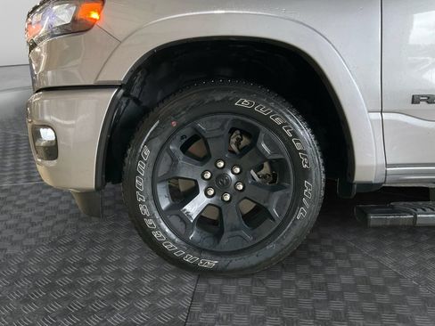 Used 2025 RAM 1500 Big Horn AWD/4WD image 16
