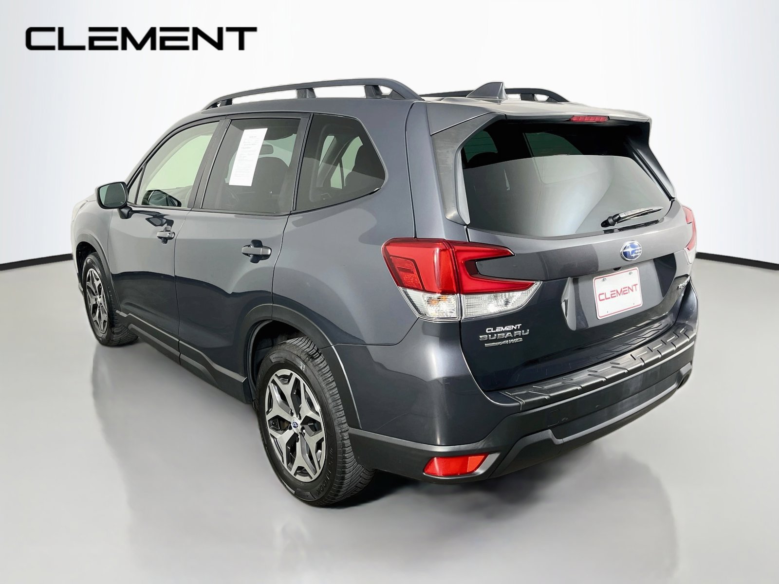 Used 2022 Subaru Forester Premium AWD/4WD image 8