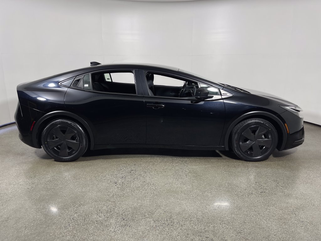 Certified 2024 Toyota Prius LE FWD image 2