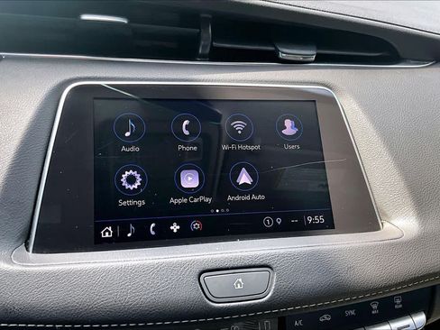 Used 2022 Cadillac XT4 Premium Luxury w/ Safety Alert Package AWD/4WD image 35