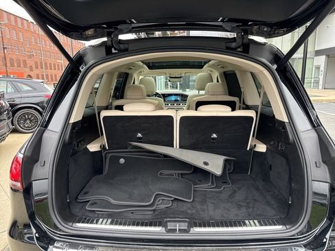 Certified 2021 Mercedes-Benz GLS 450 4MATIC image 9