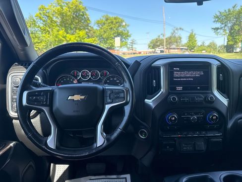 Used 2020 Chevrolet Silverado 1500 LT w/ All-Star Edition AWD/4WD image 20