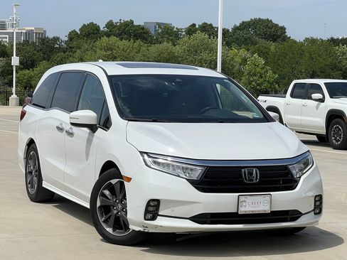 Used 2024 Honda Odyssey Elite image 1