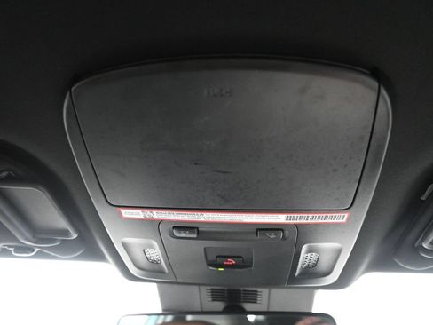 Certified 2025 Toyota Camry SE w/ Convenience Package FWD image 17