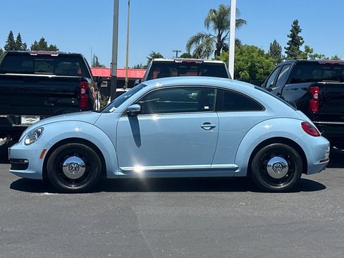 Used 2014 Volkswagen Beetle 1.8T FWD image 8