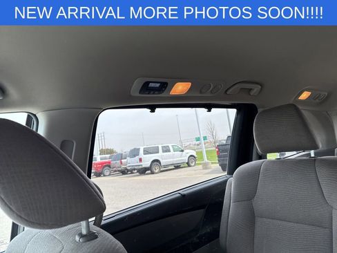 Used 2015 Honda Odyssey EX image 17