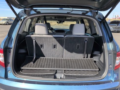 Used 2021 Honda Pilot Touring image 12