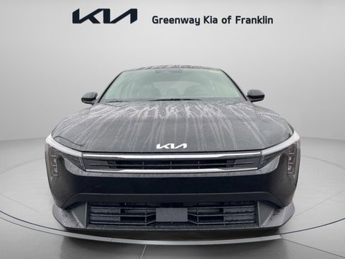 New 2025 Kia K4 LX image 2