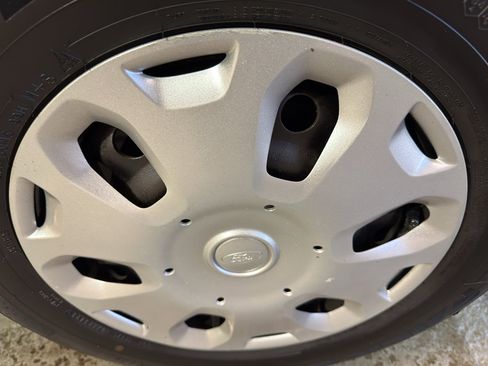 Used 2013 Ford Transit Connect XLT FWD image 30