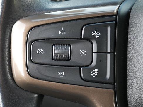 Used 2021 Chevrolet Silverado 2500 High Country w/ Z71 Off-Road Package image 32